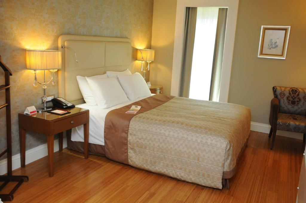 Aspera Hotel Altunizade Istambul Exterior foto